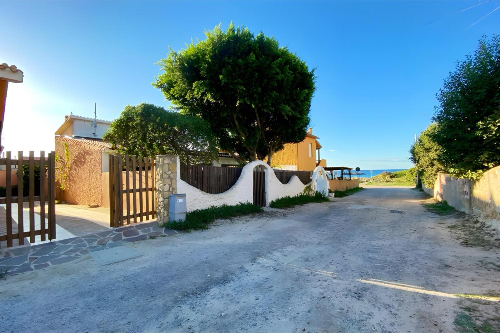 Villa Luigi Putzu Idu Esterno foto